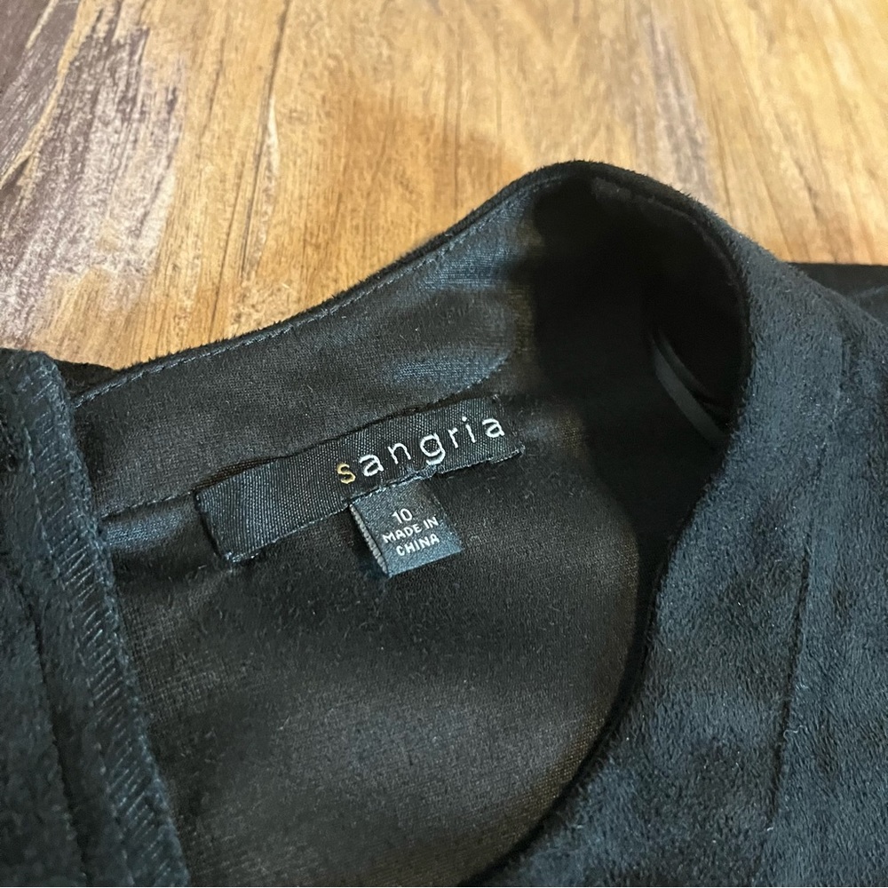 Signature by Sangria Womens 10 Shift Dress Black Faux Suede Twist Detail NWT - Picture 6 of 6